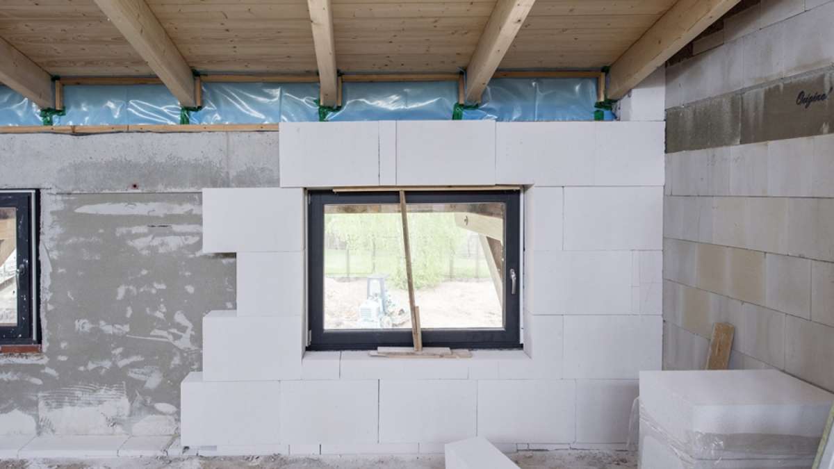 Épületek energetikai modernizációja Ytong és Multipor termékekkel